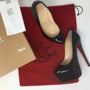 Christian Louboutin Daffodile Black Patent Pump